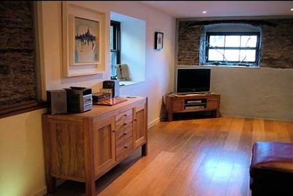 Lounge - The Pottery - Dartmouth